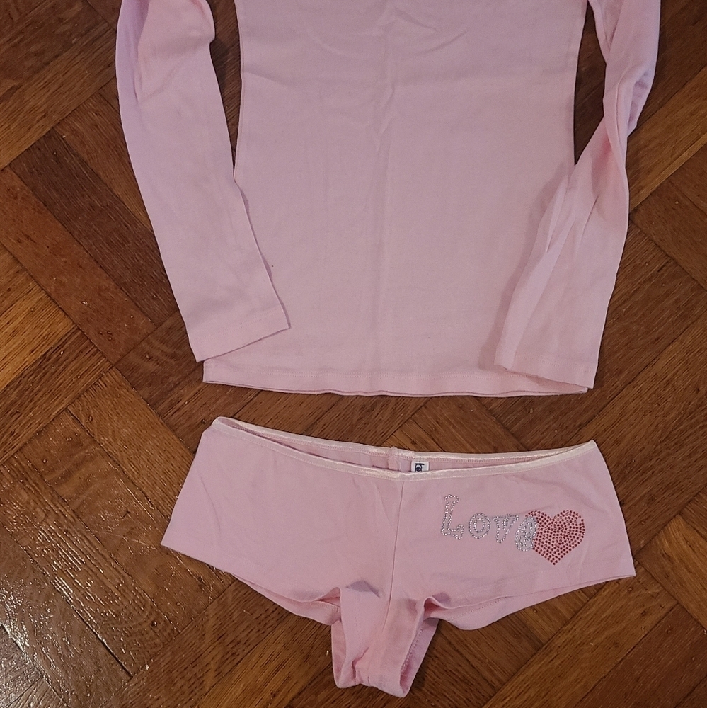 Shad3s of love express your passion long sleeve pink tee shirt sz small w booty - Picture 5 of 5